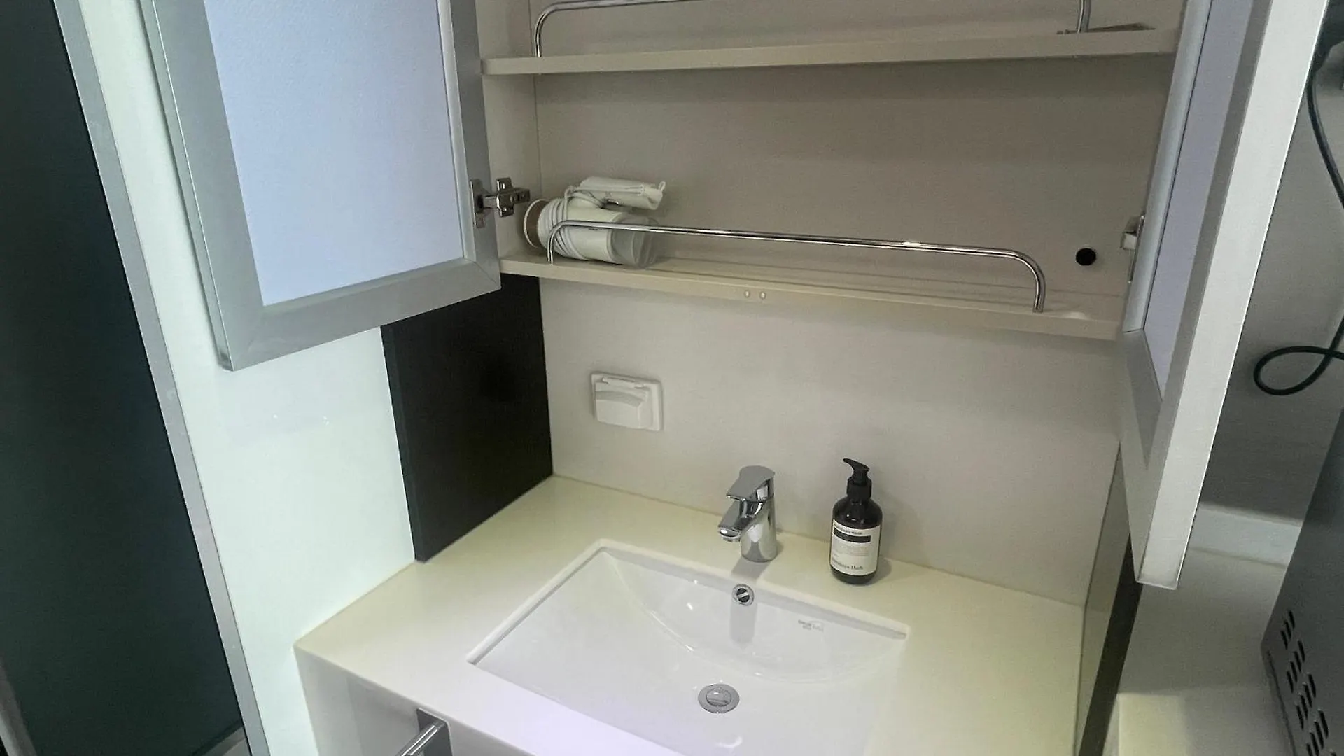 Apartment Skytop Inn The City Incheon